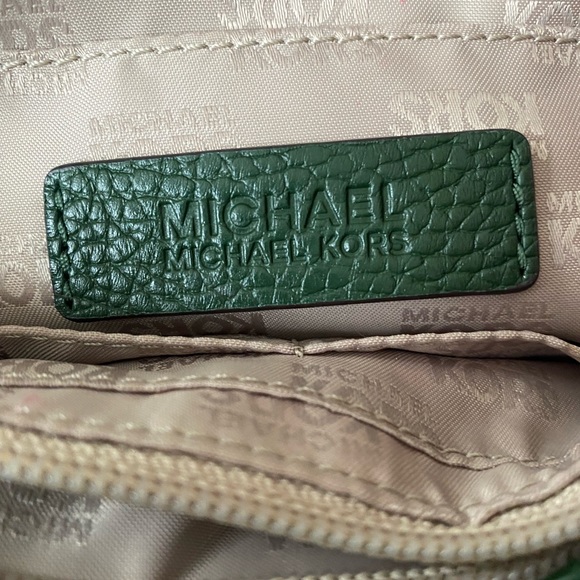 Michael Kors Genuine Leather Hunter Green Shoulder Bag with Gold Accents - Picture 14 of 14